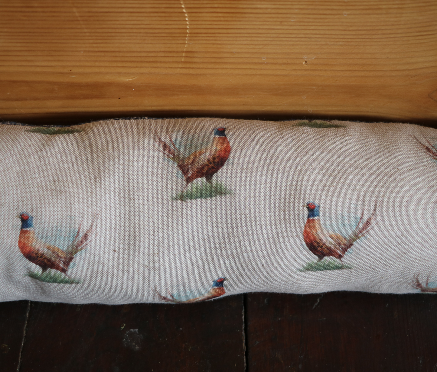 Country Style Draught Excluder – Add Warmth and Rustic Charm to Your Home