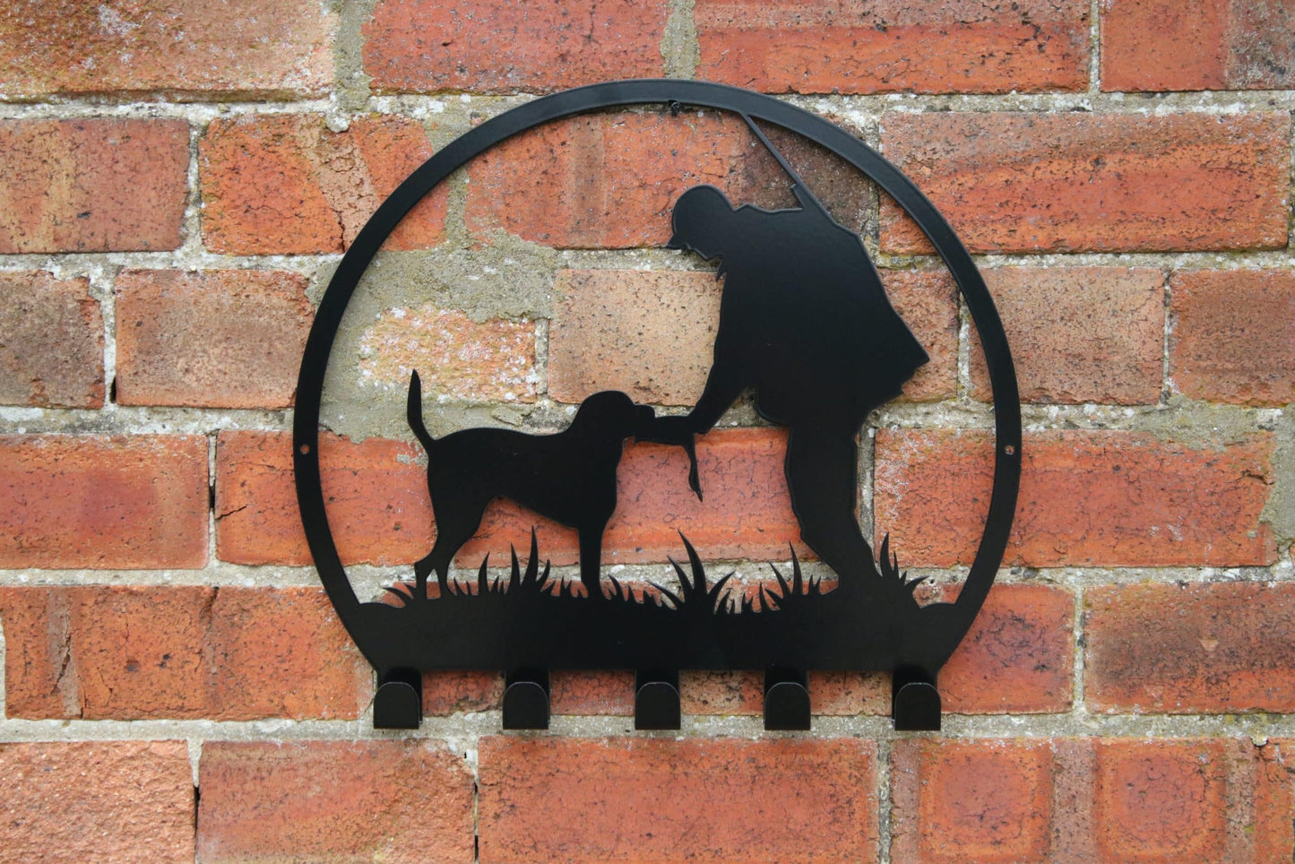 Gundog Delivering Game - Lead & Whistle Wall Hook